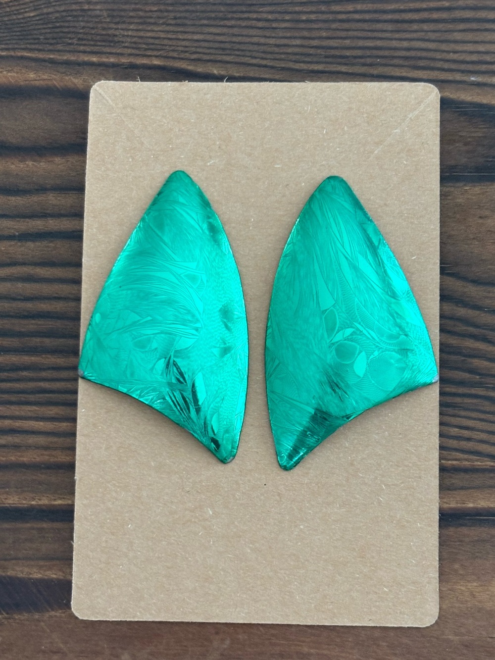Vintage 80’s green metallic earrings